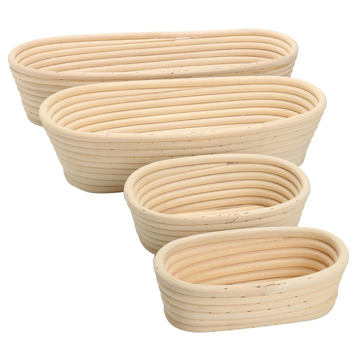 detail of tightly coiled rattan bread pattern